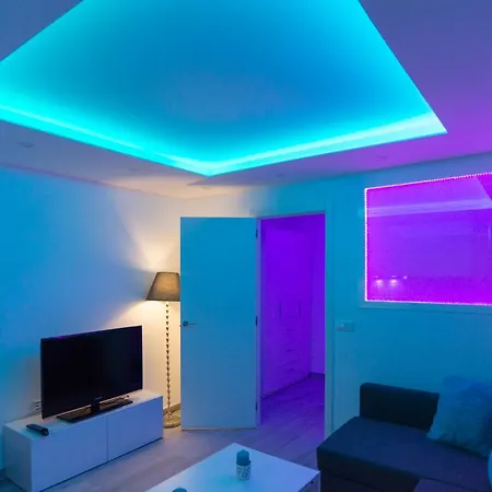 Malagasuite New Flat&pool Appartamento
